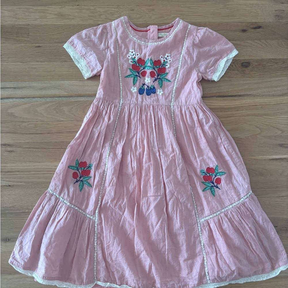 Mini Boden- Girls Pink Embroidered Dress 7/8